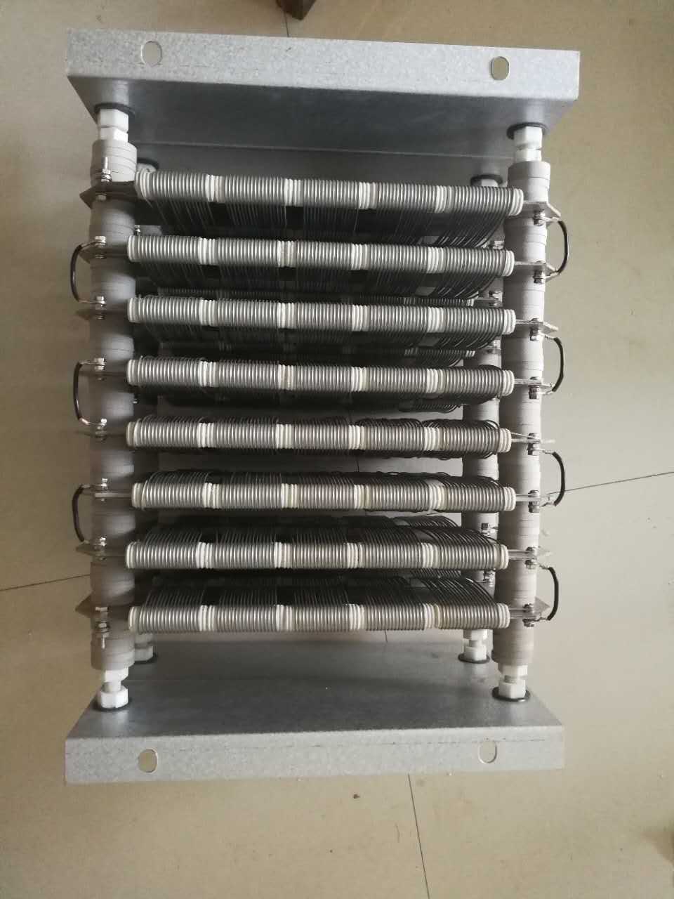 2017-05-23 包頭白云鄂博項目35KV中性點小電阻接地成套裝置